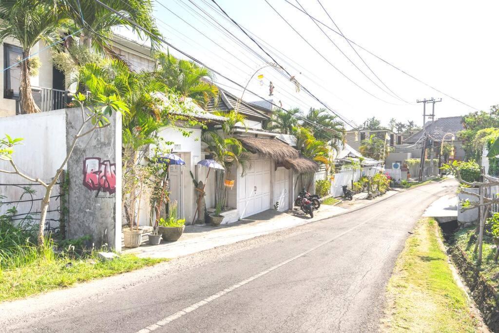 Villa Lingkar 89A Canggu  Exterior photo